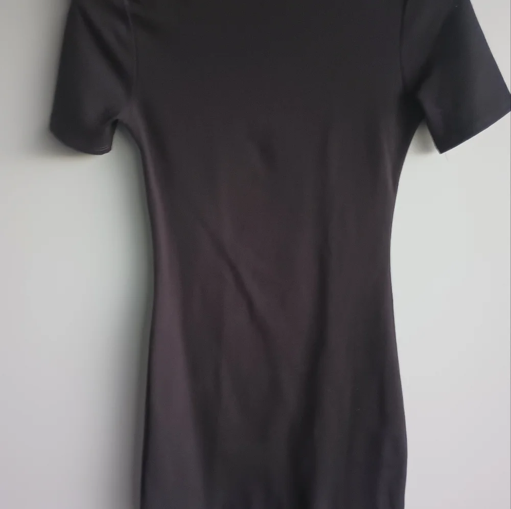 Fashion Nova - A—Team Color Block Dress Red/Black - Picture 5 of 5